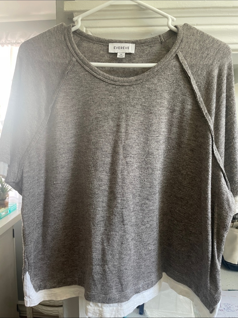 Evereve Gray /brownish Short Sleeve Layered Hem Pullover